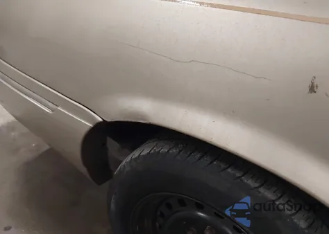 2000 Mercury Grand Marquis Gs из США, поврежденный, VIN 2MEFM74W1YX717217